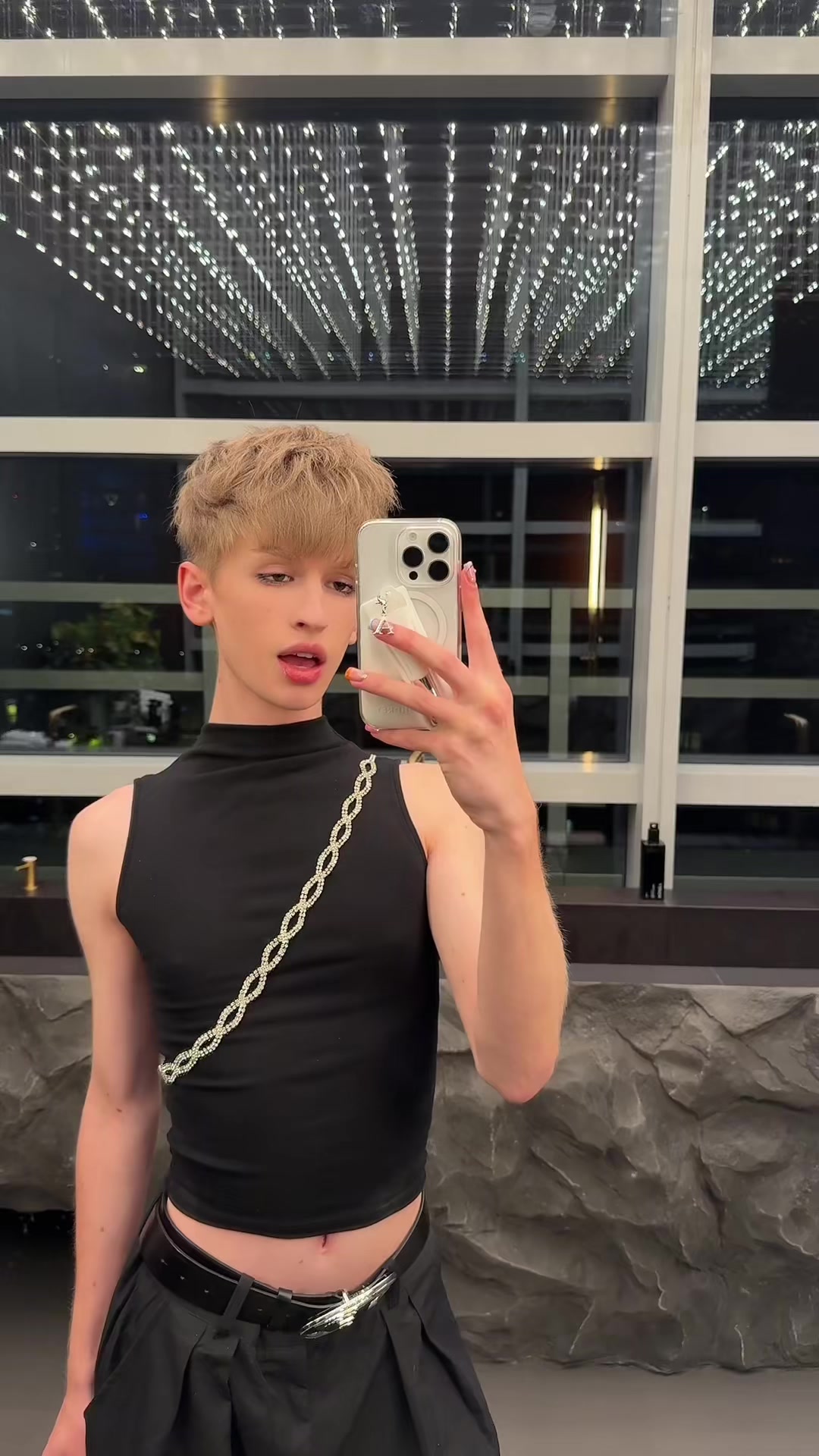 @maniken