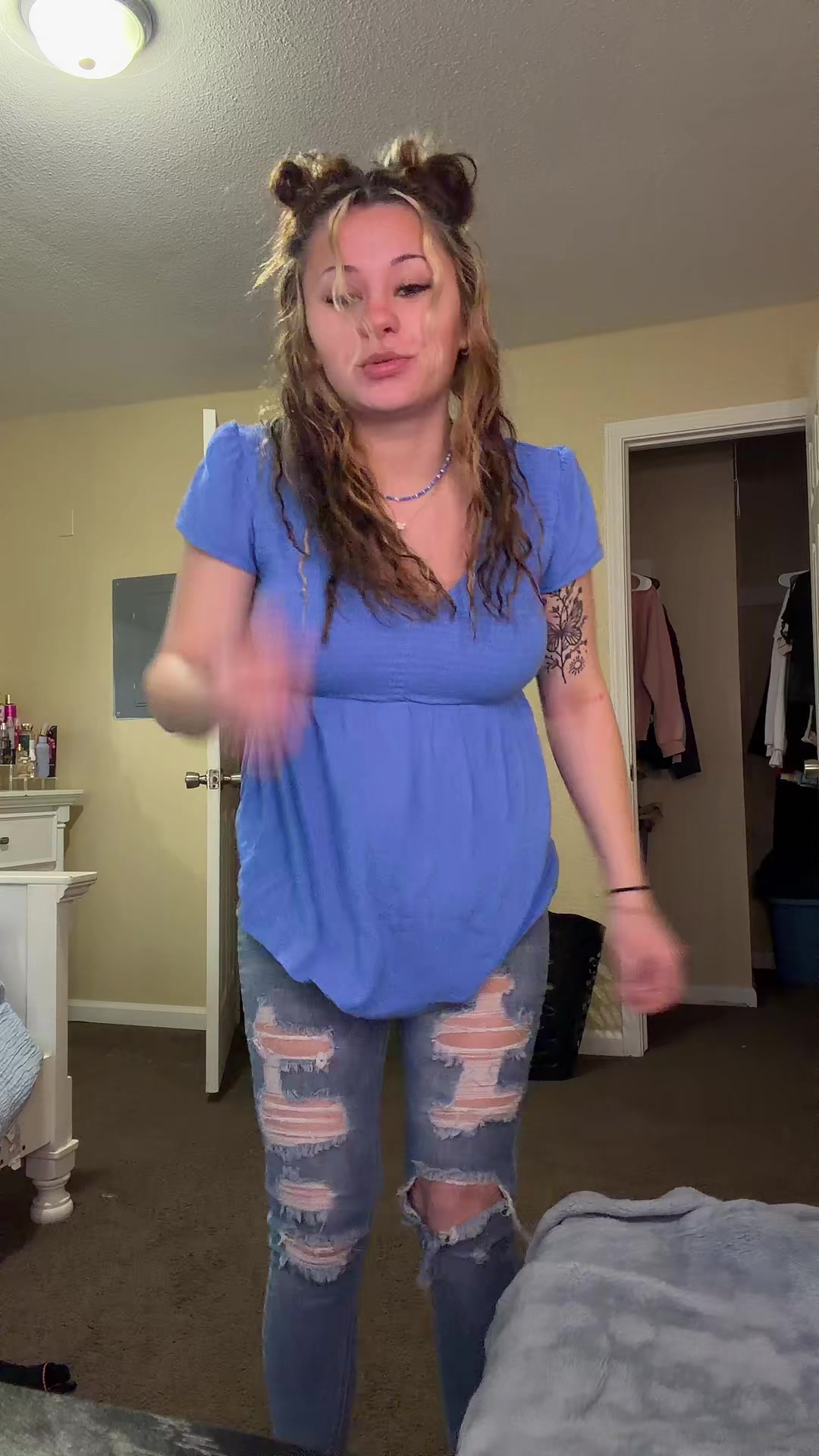 @kleigh_be