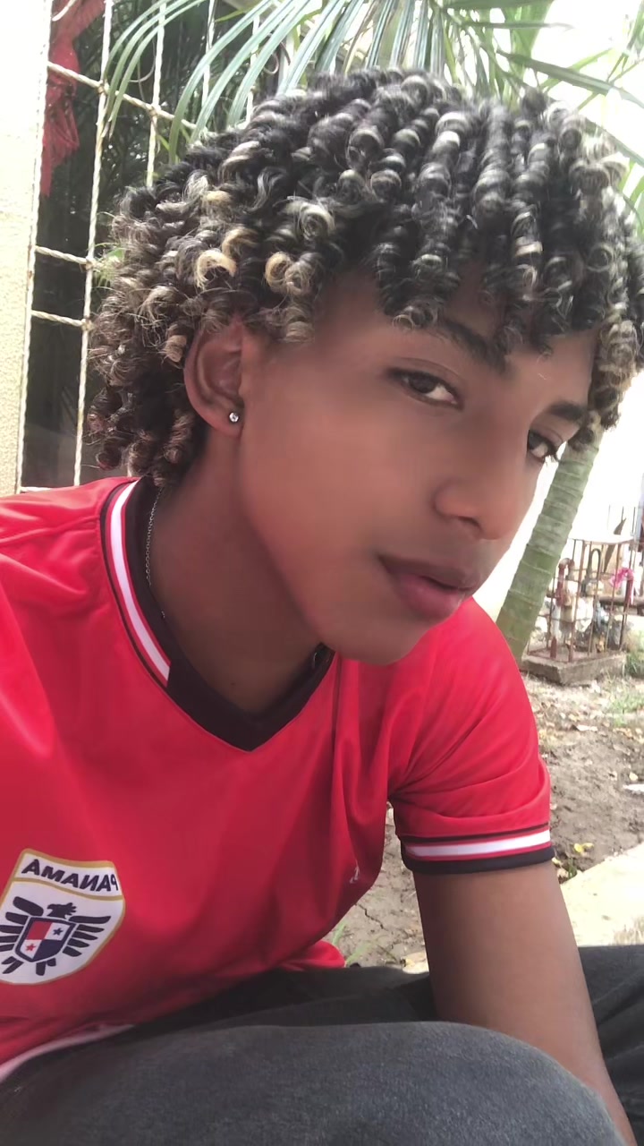 @Luifer Arévalo 😈.