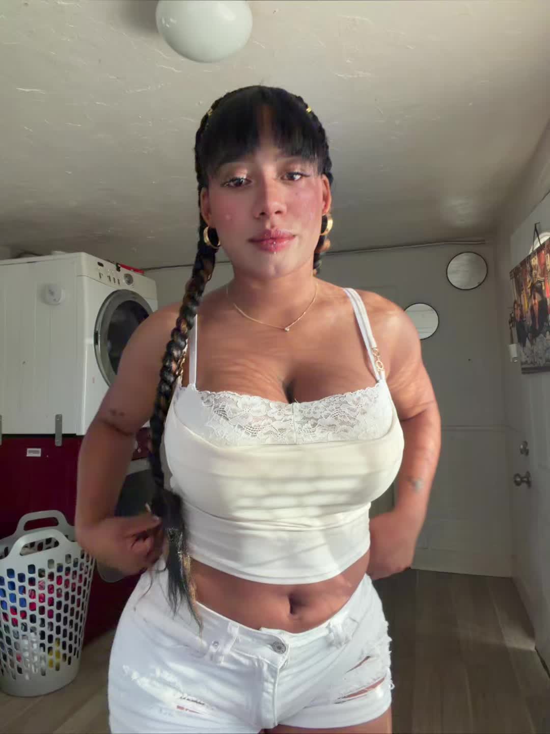 @Yailinbby