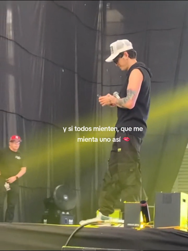 @⋆.˚Chrι᥉t᥆ρhᥱr ᥣ᥆᥎ᥱr᥉⋆˚.