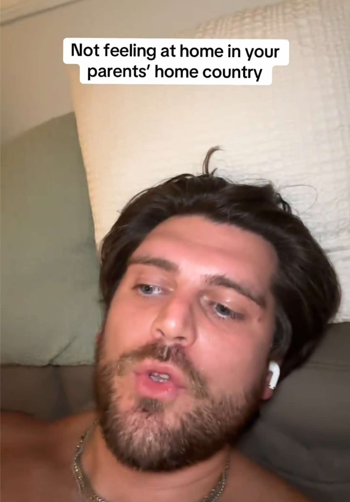 @toniloolie