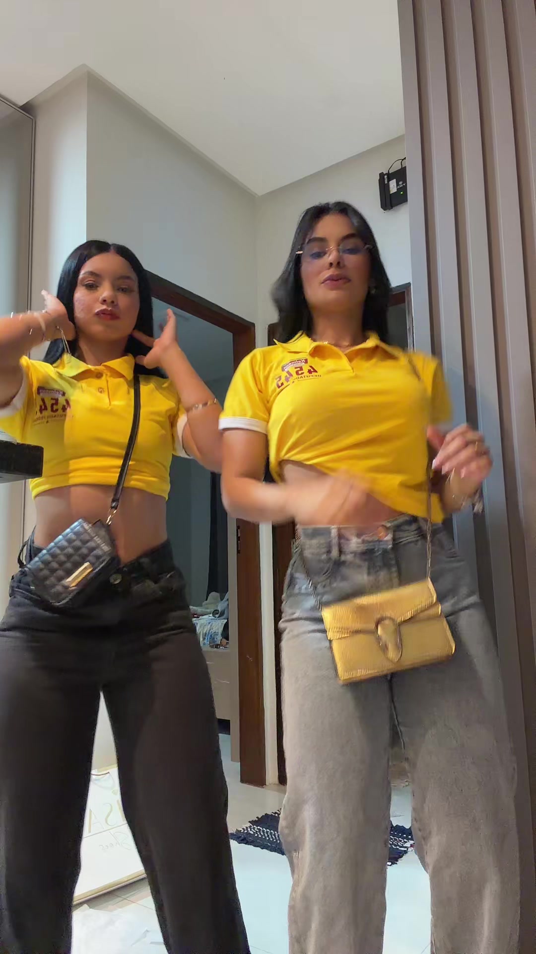 @naelypereira