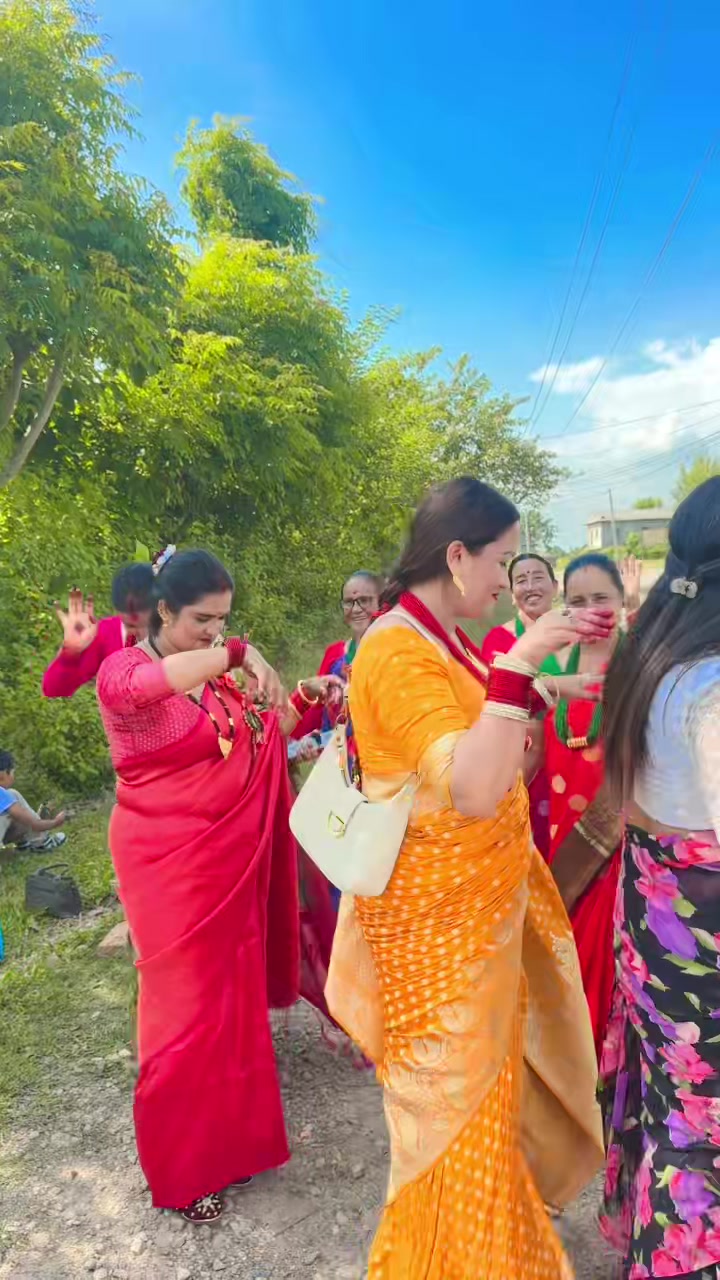 @Radha kc 🇳🇵❣️🇰🇷