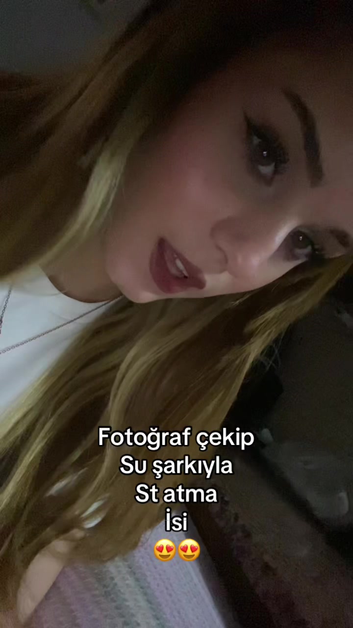 @berryhibiscusbubbletea