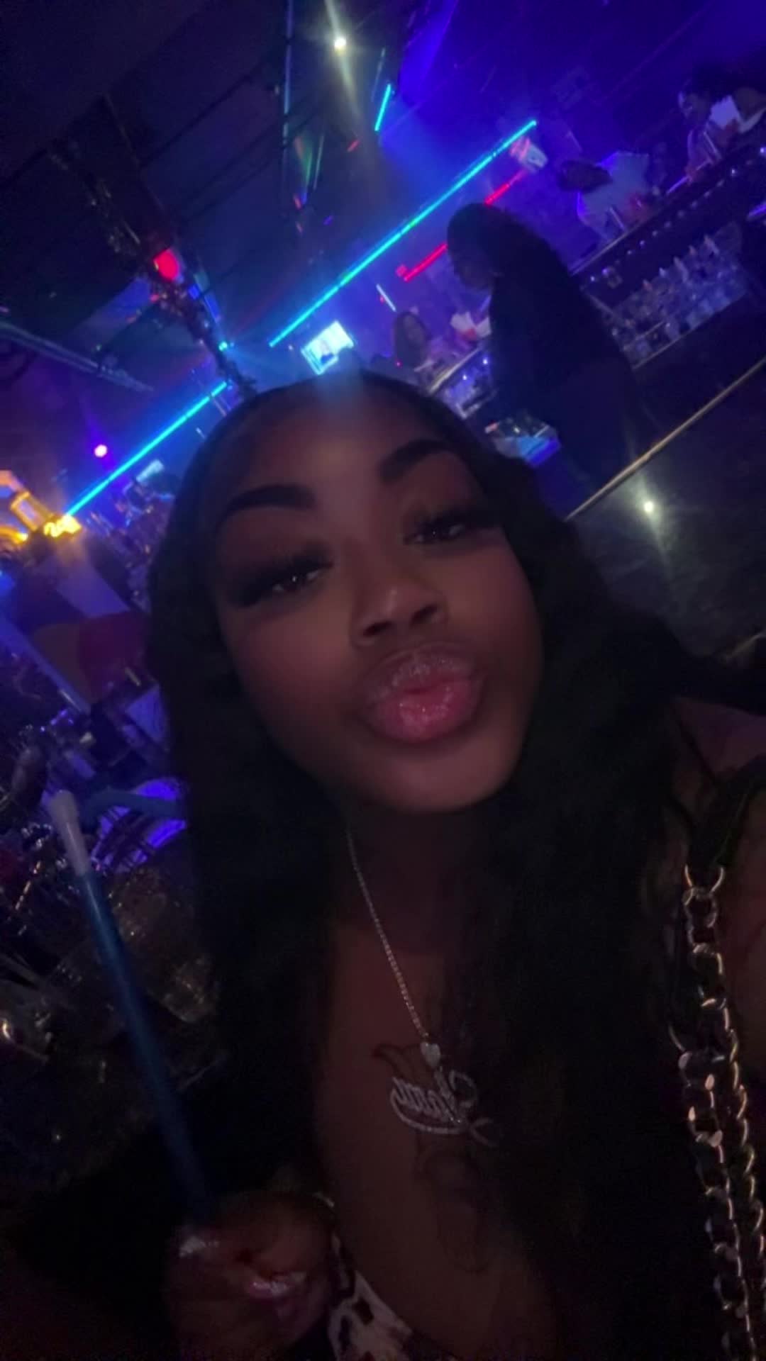 @Lacebyforeignstaxx