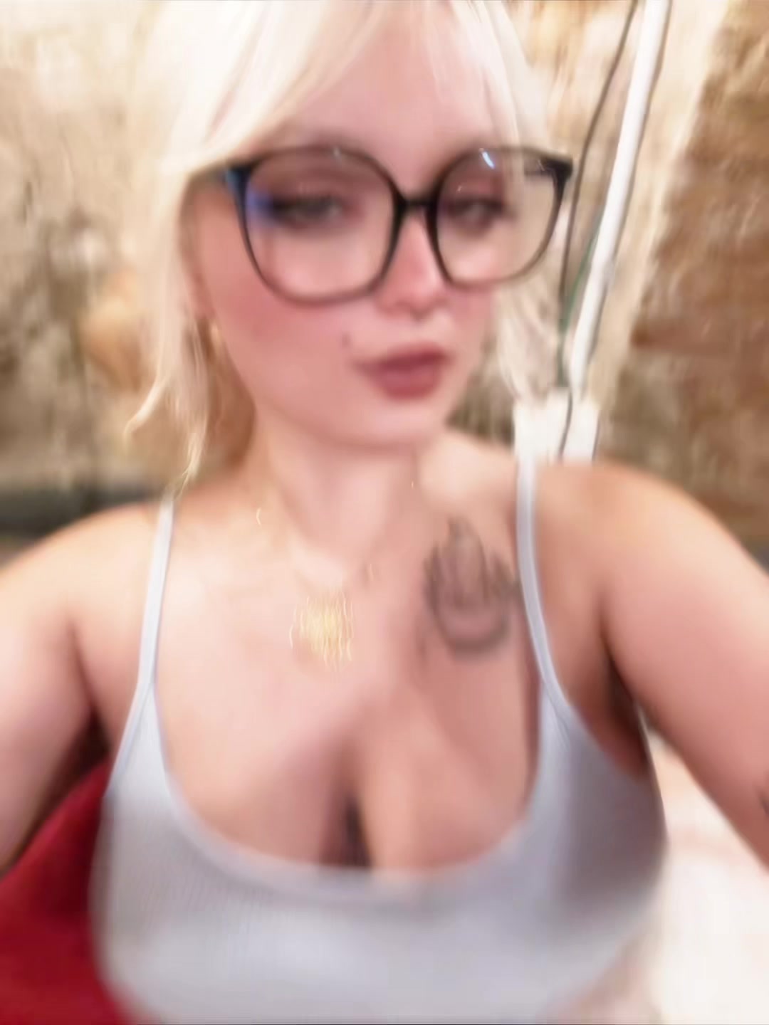 @hey_effy