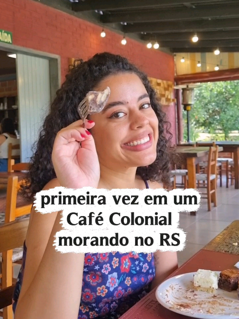@Raphaella • mineira no RS