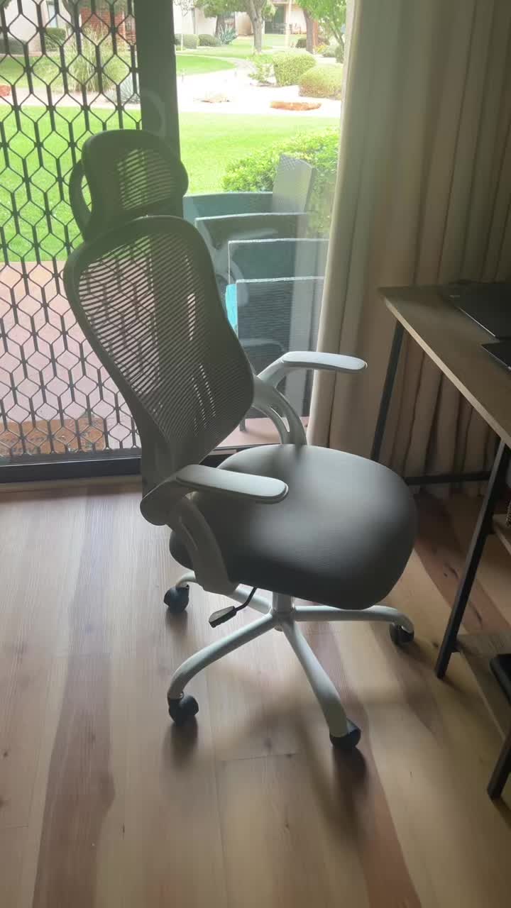 @TrendyToks🛍️🛒