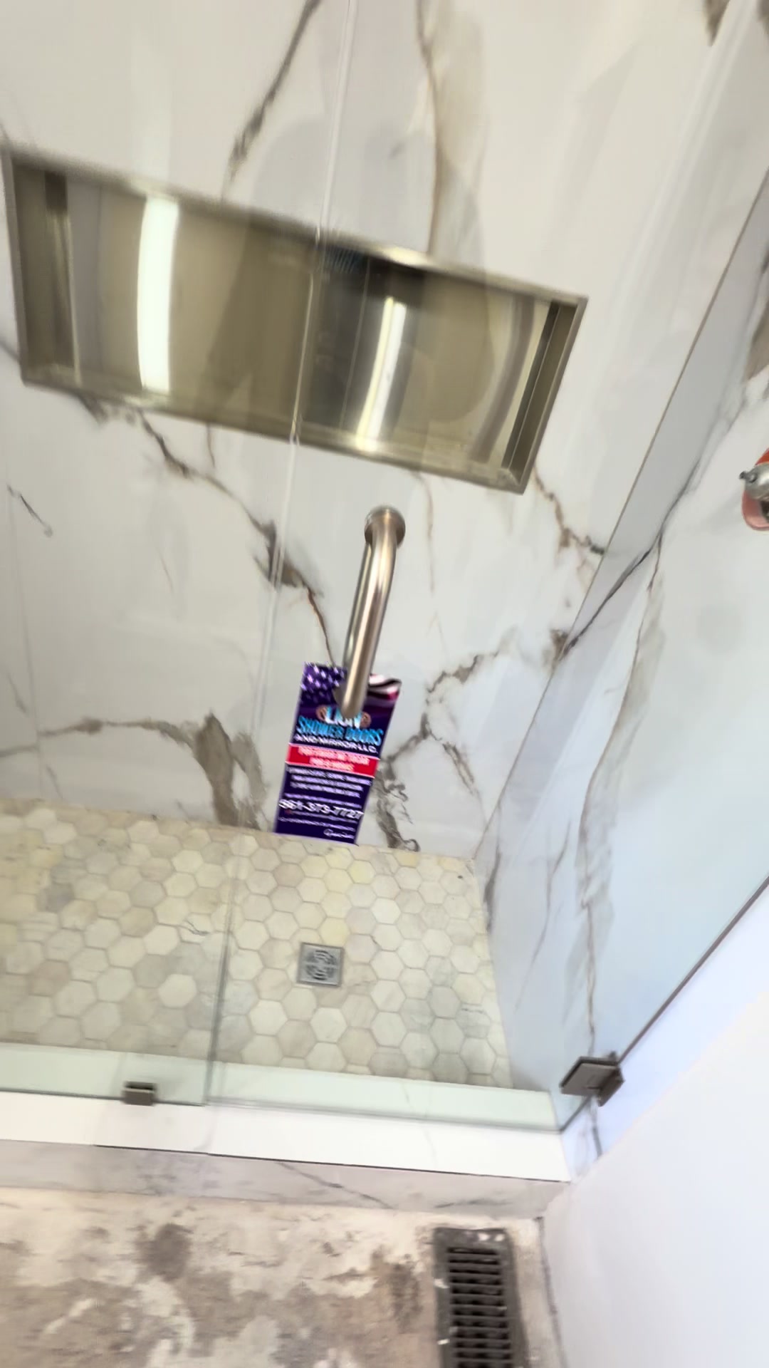 @Lion Shower Doors