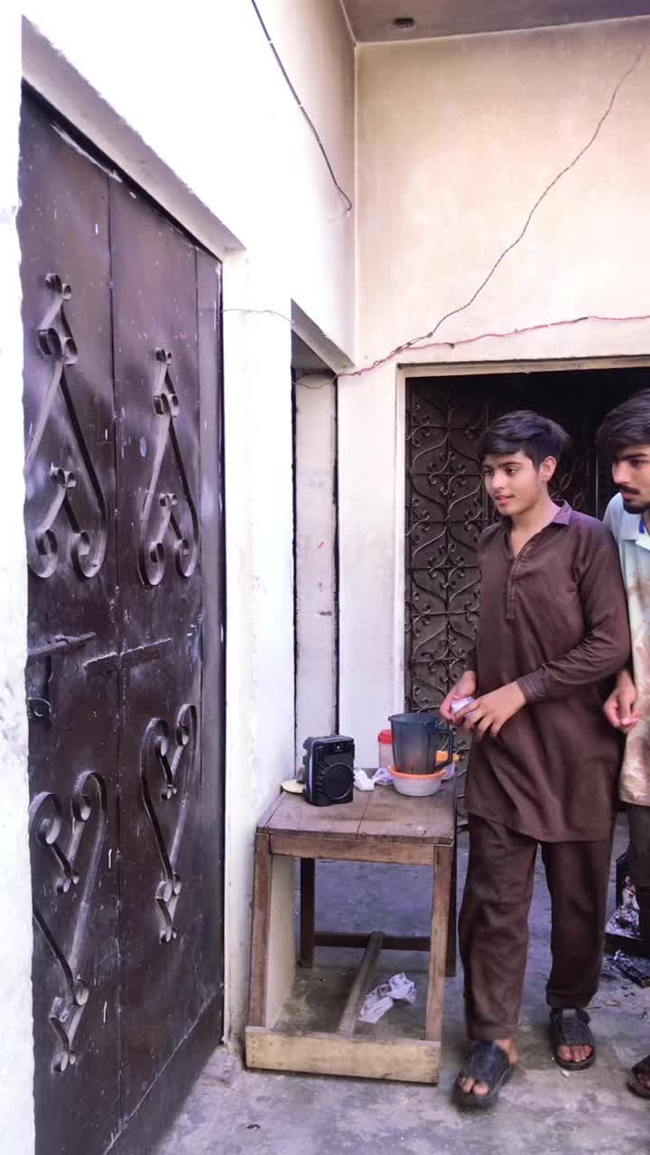 @cute bacha