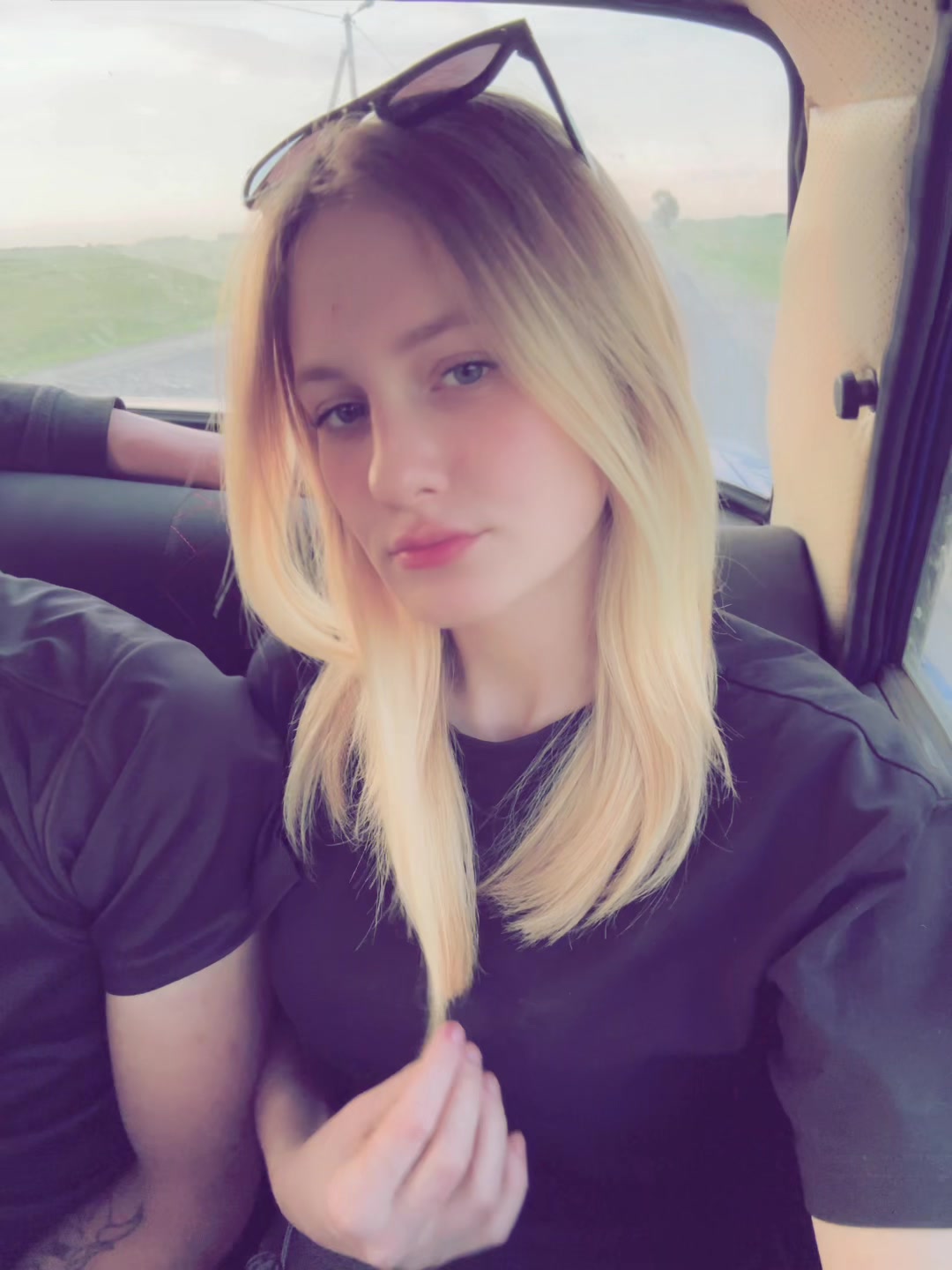 @🥀