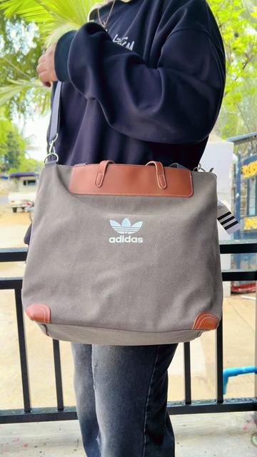 @Kaw Ni Naing(Baby Care&Bag)