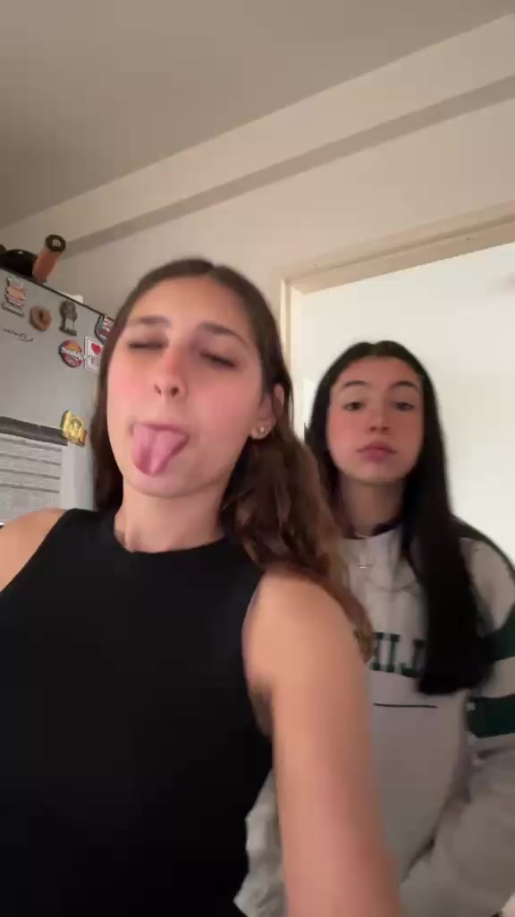 @Valentina⚓️