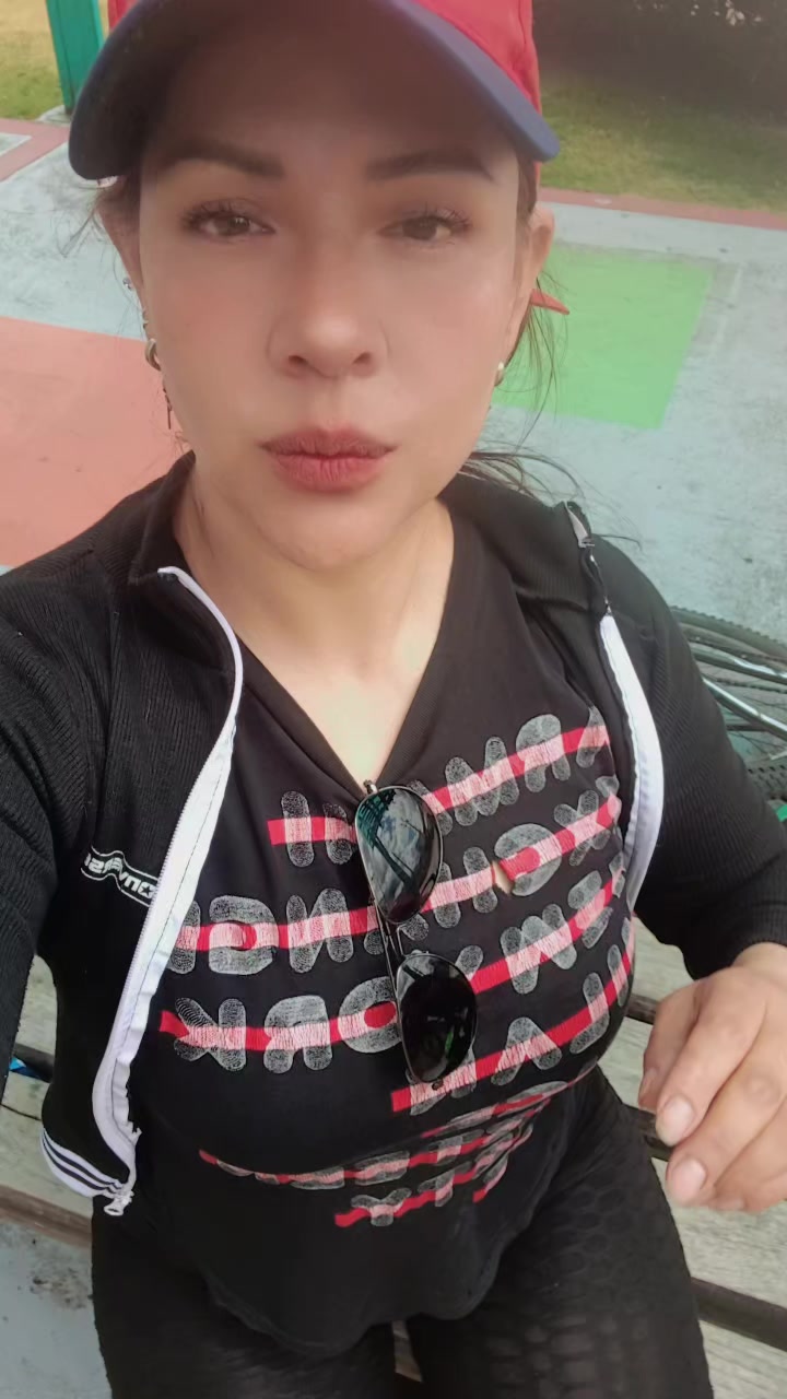 @lilihana