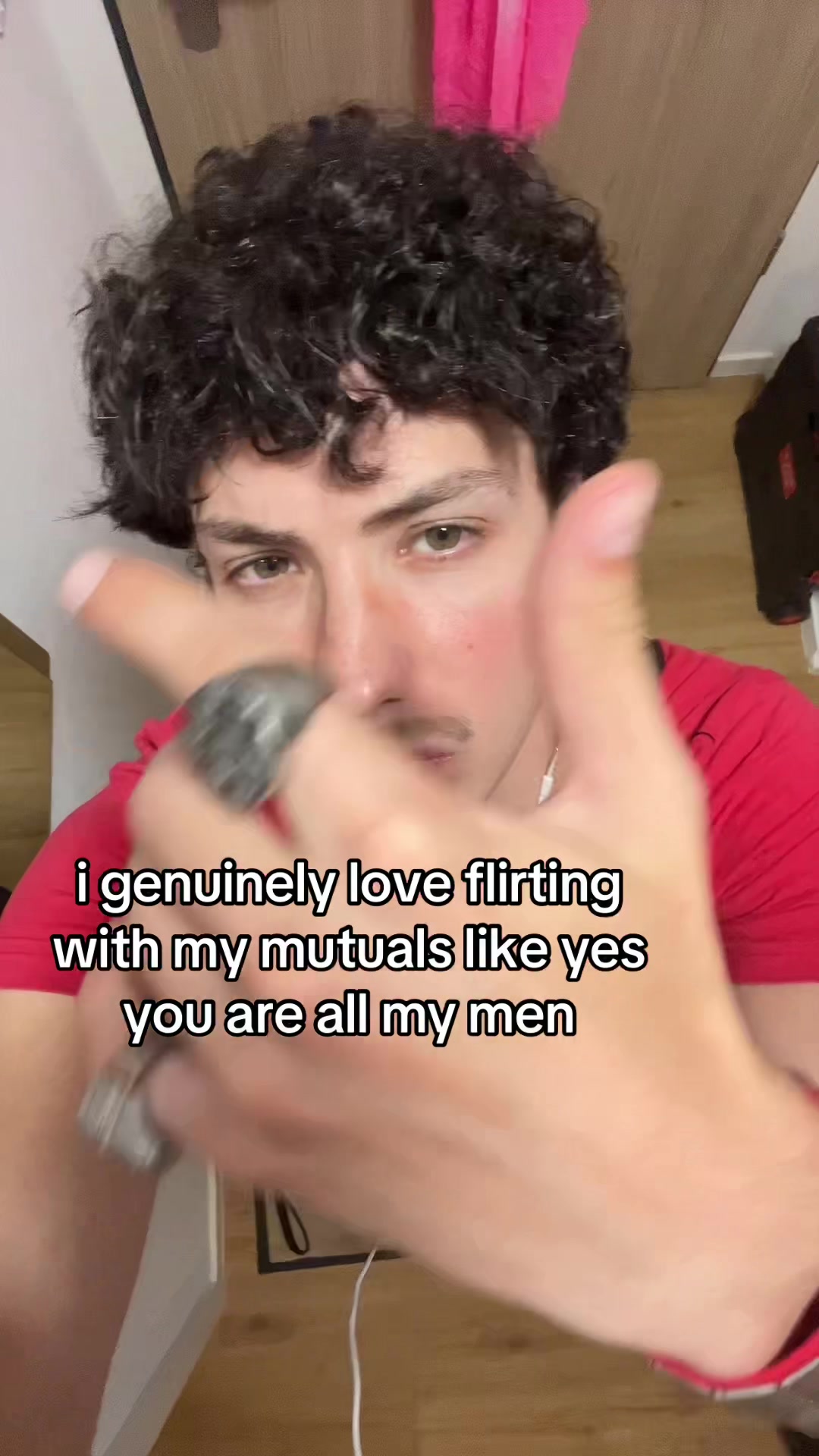 @boynearby