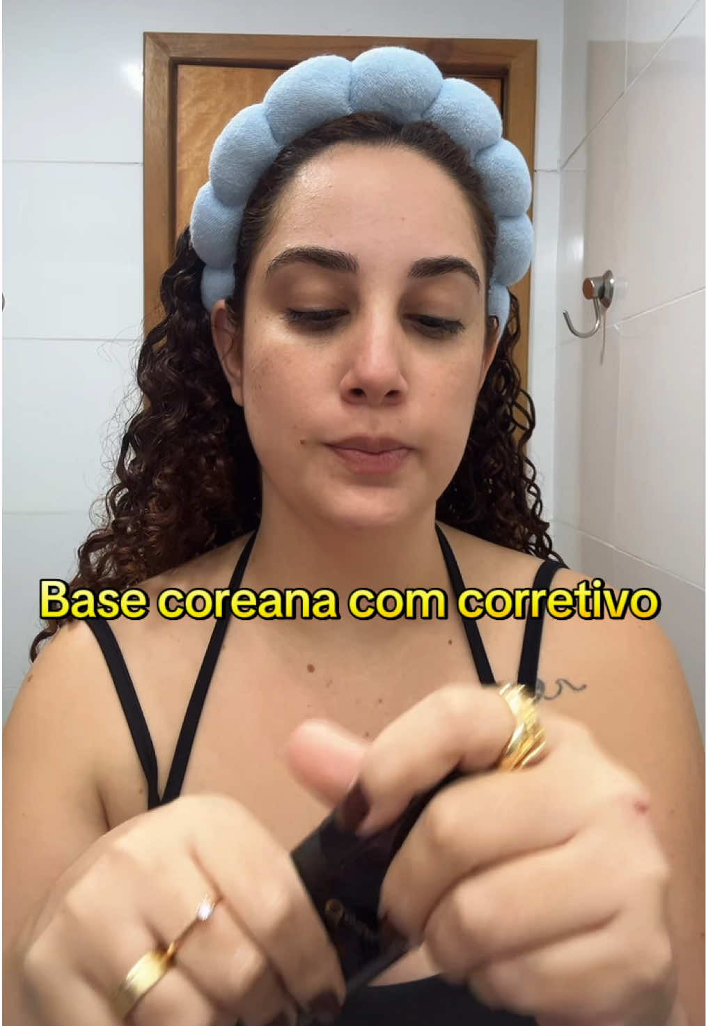 @Nívia Monise