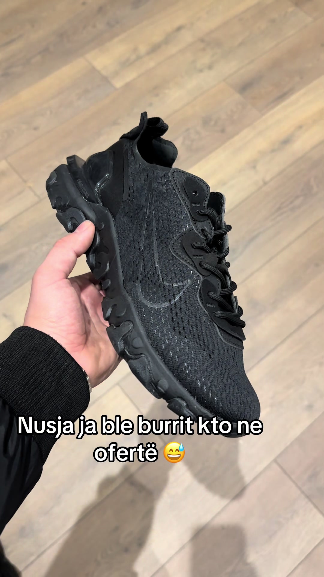 @S4m_sneakers