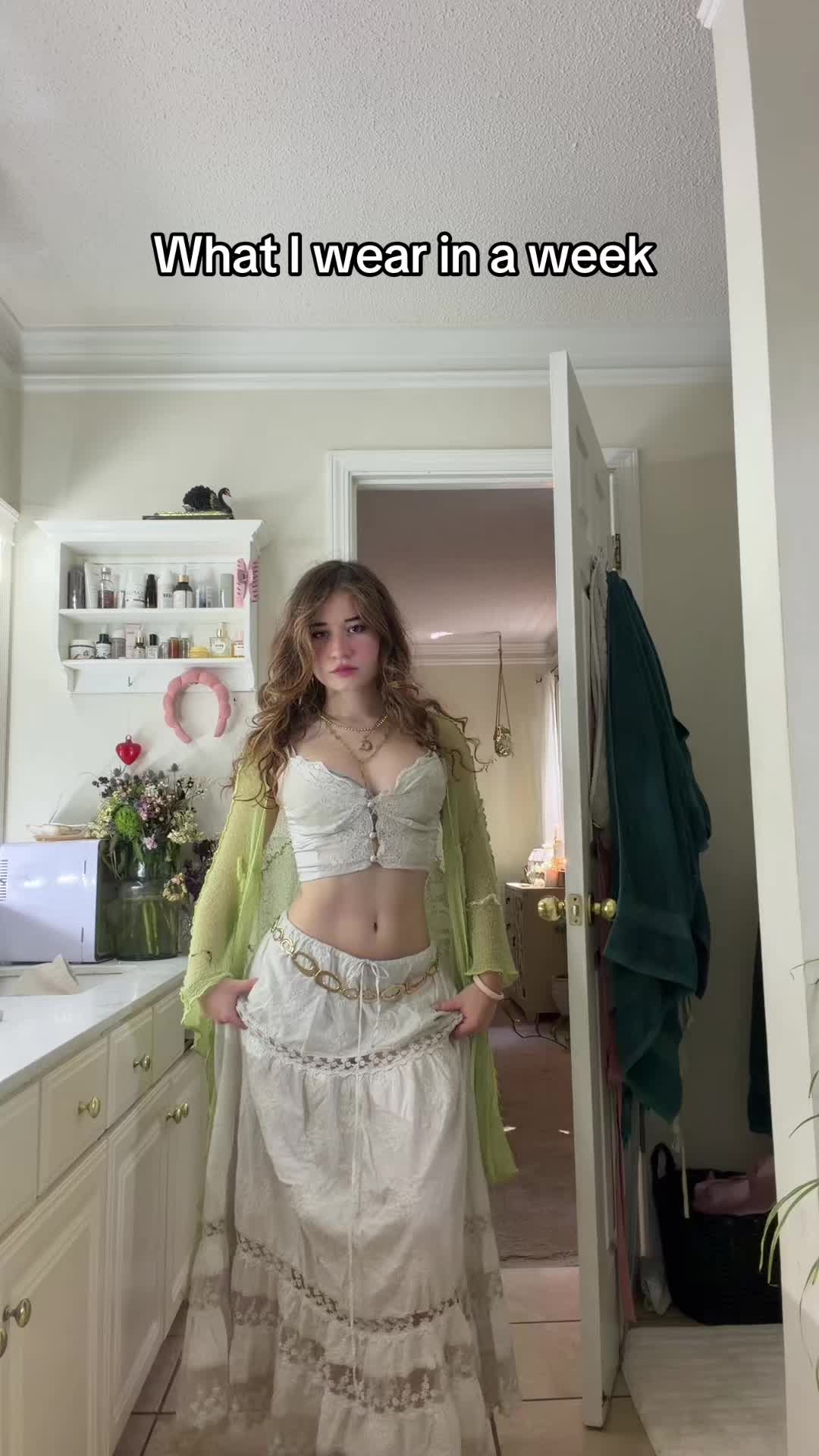@Crowgirl 🐦⬛