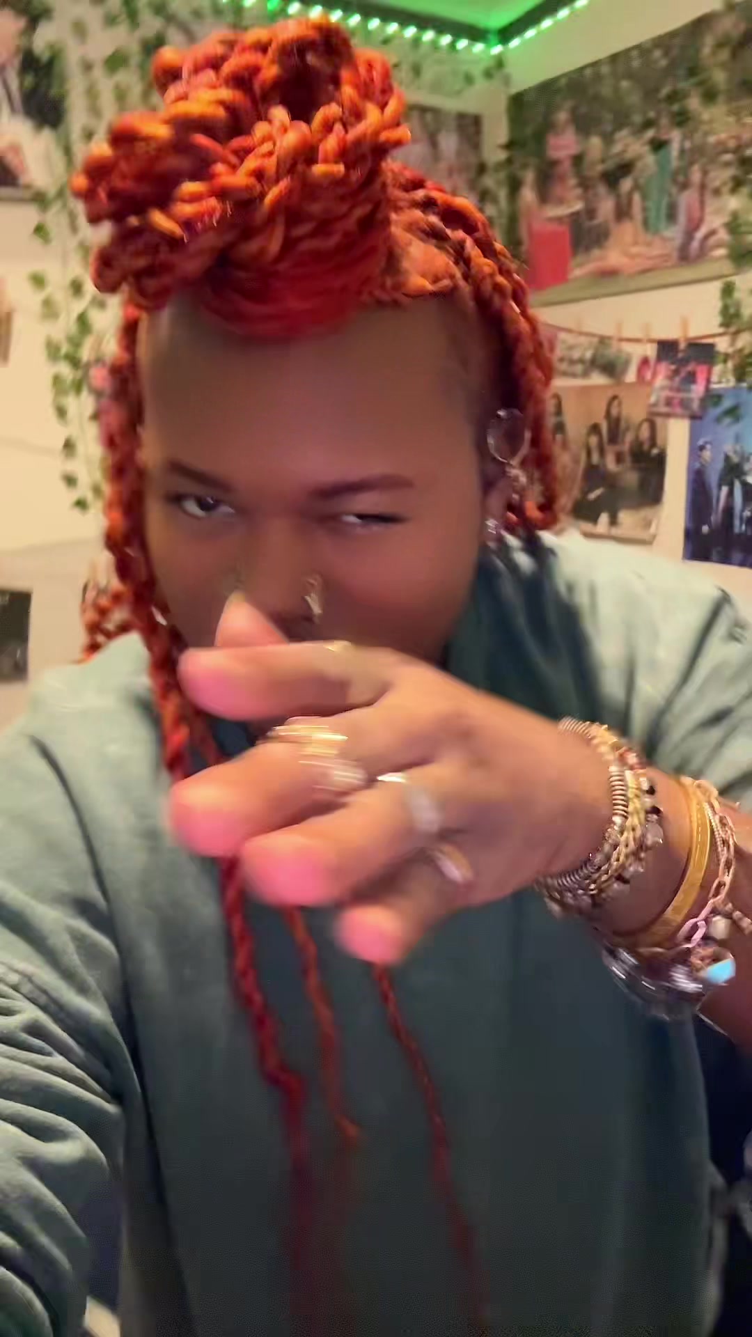 @Jae_biscuits