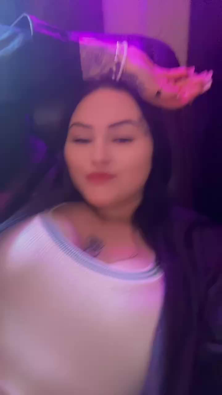 @honeylove100_