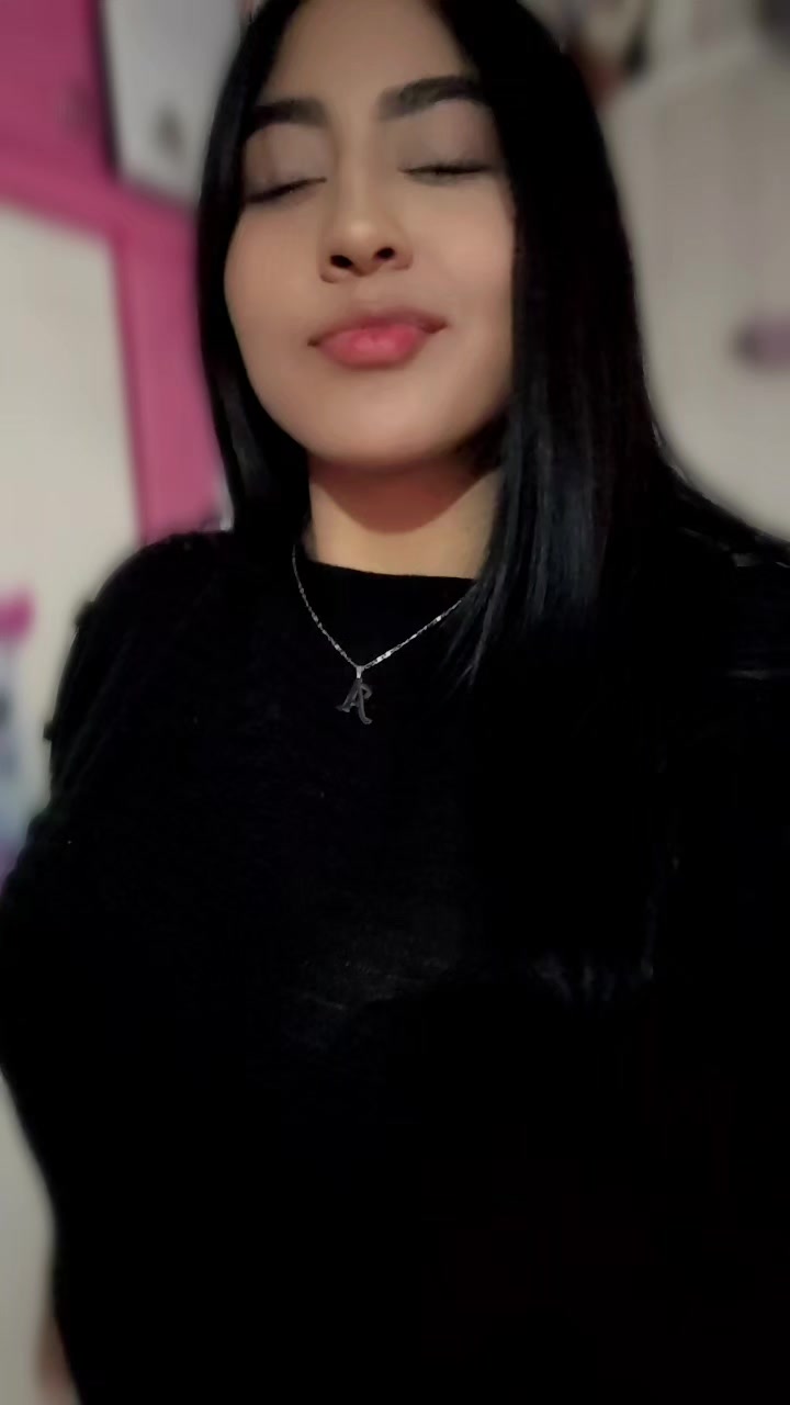 @Älï Estëfänïa🫧🧚🏻♀️