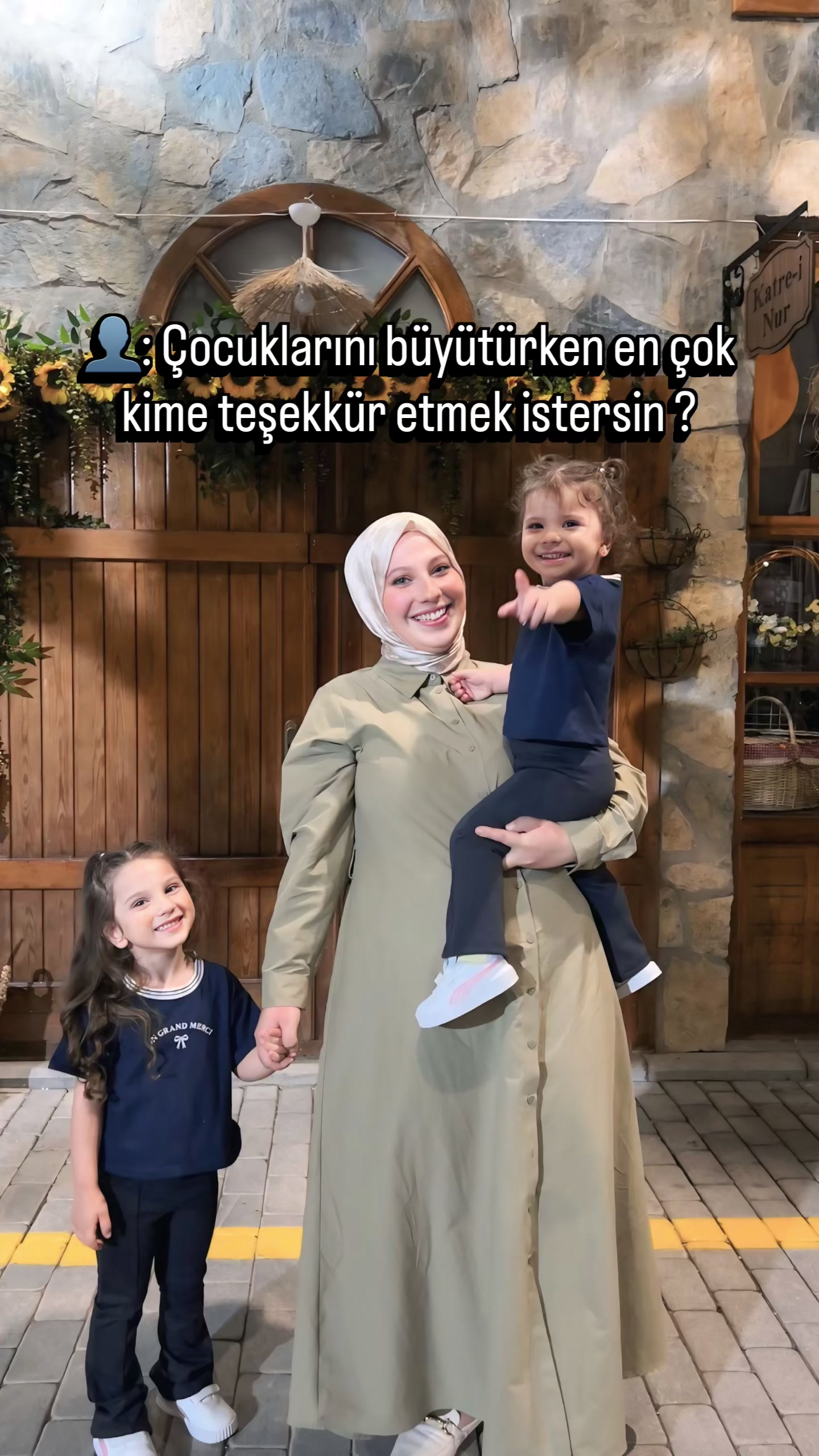 @EbrunurŞahinoğullarıDemir