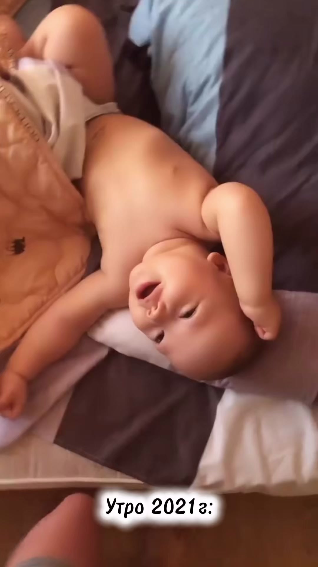 @ЖИЗНЬ ИСПЫТЫВАЕТ