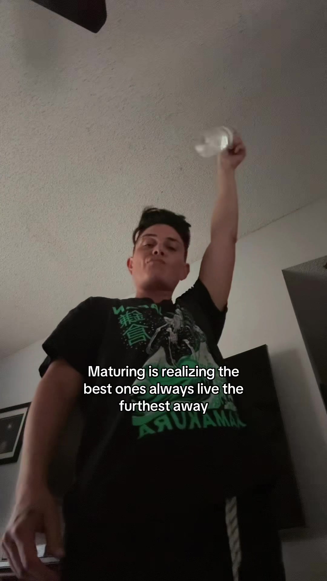 @J3yyyyy