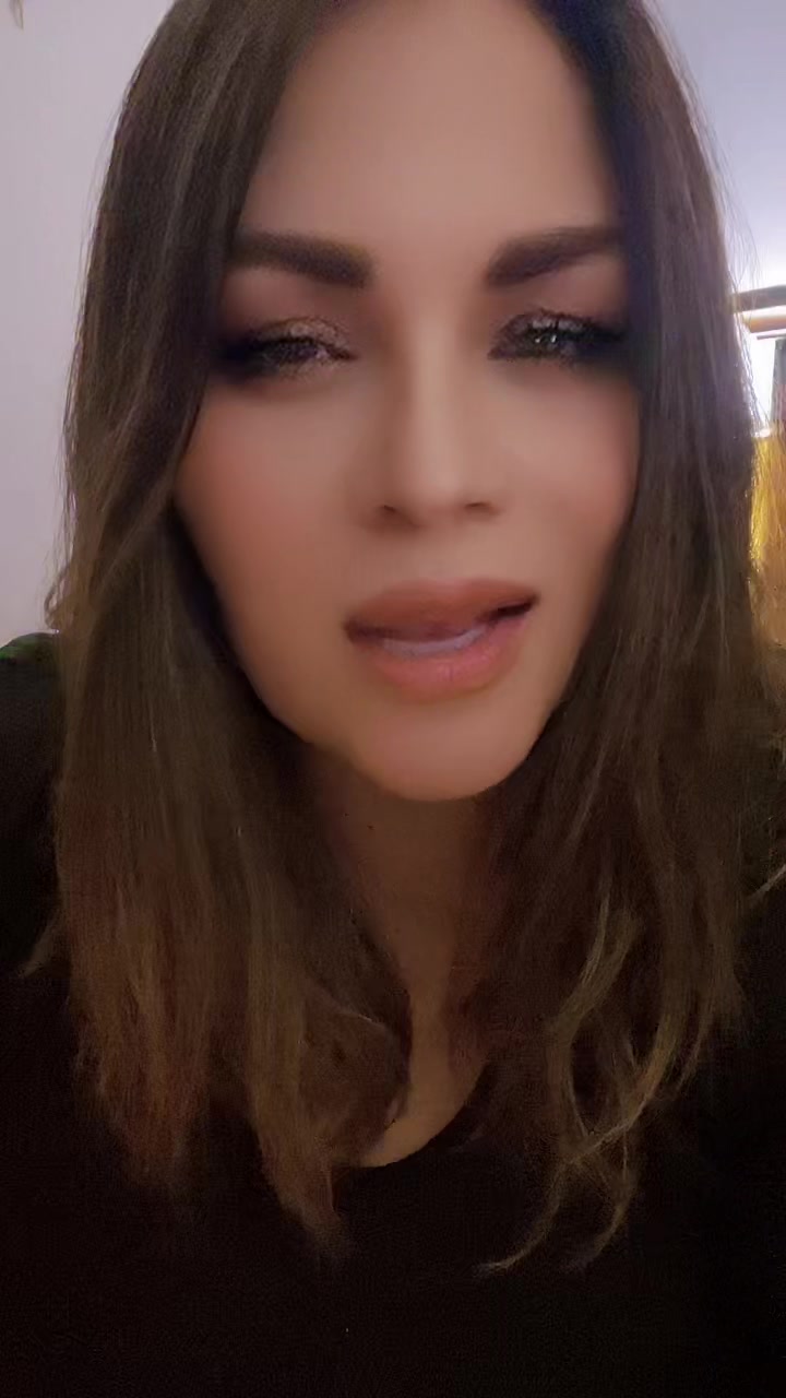 @Ana