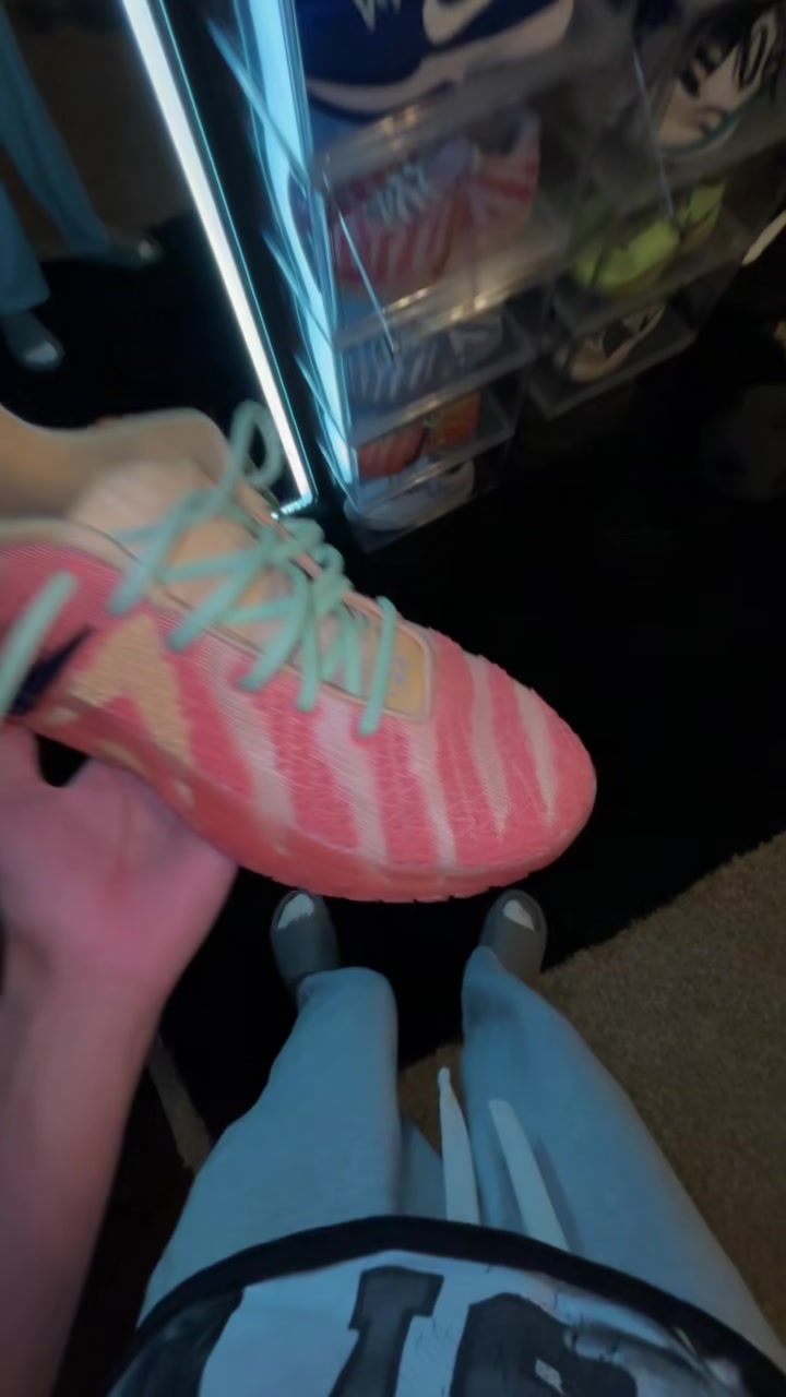 @Shoe.Guy.1