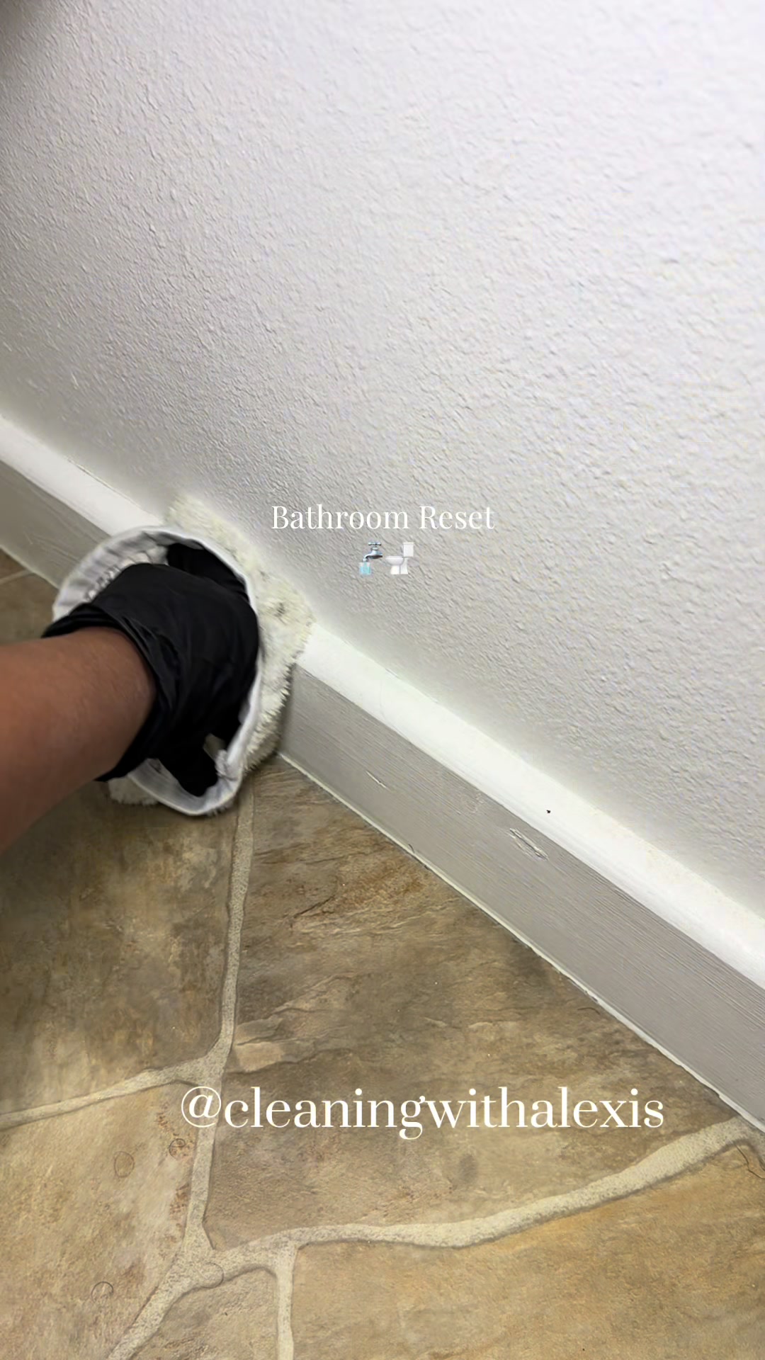 @AlexisCleanASMR