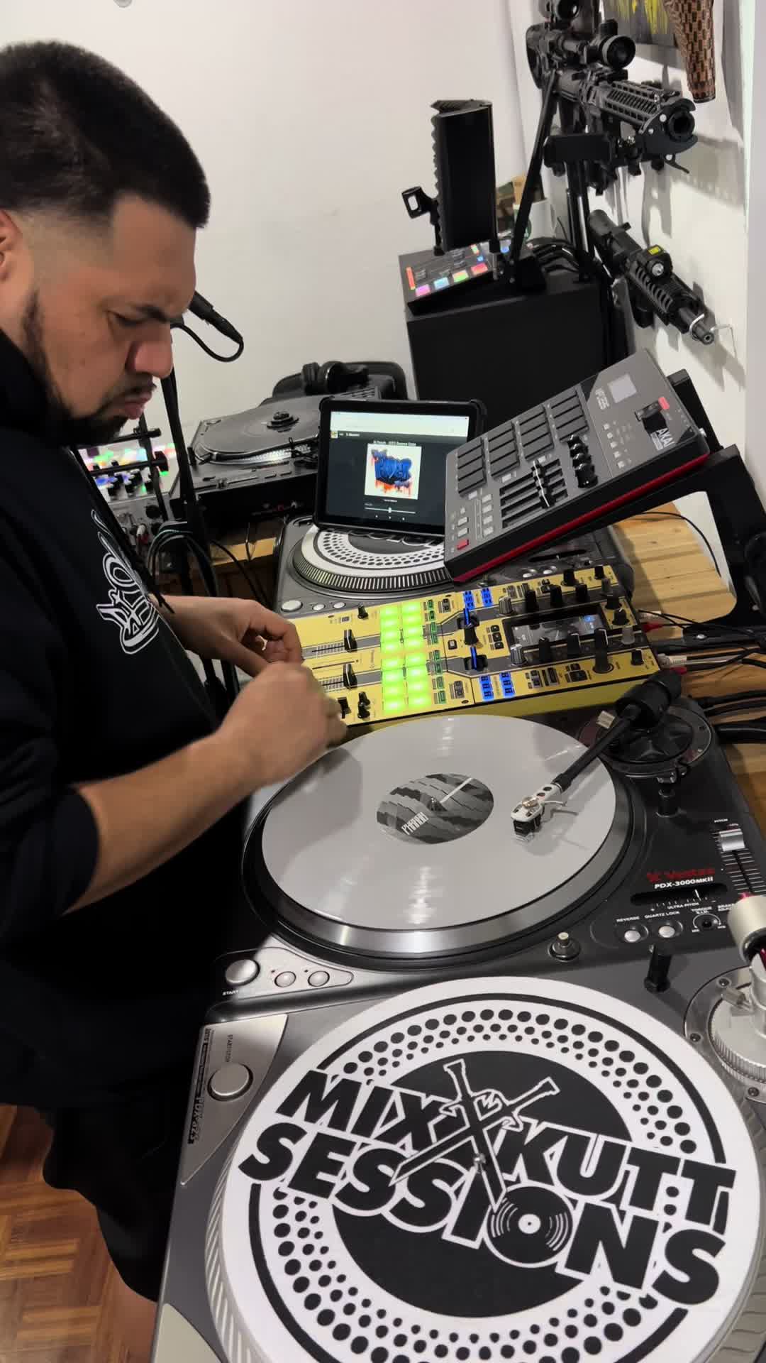 @Dj Scorpion
