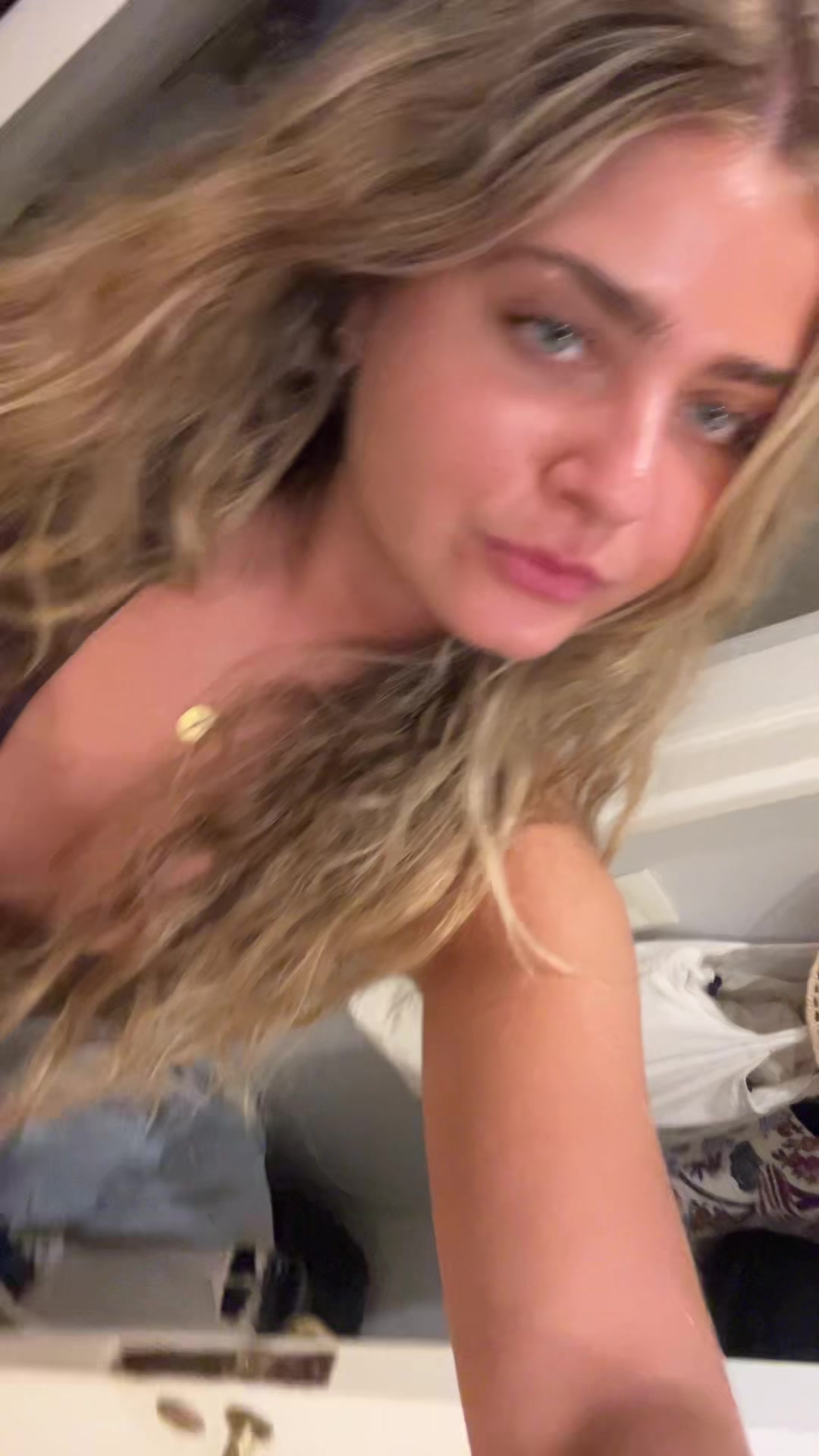 @isa.sampataro