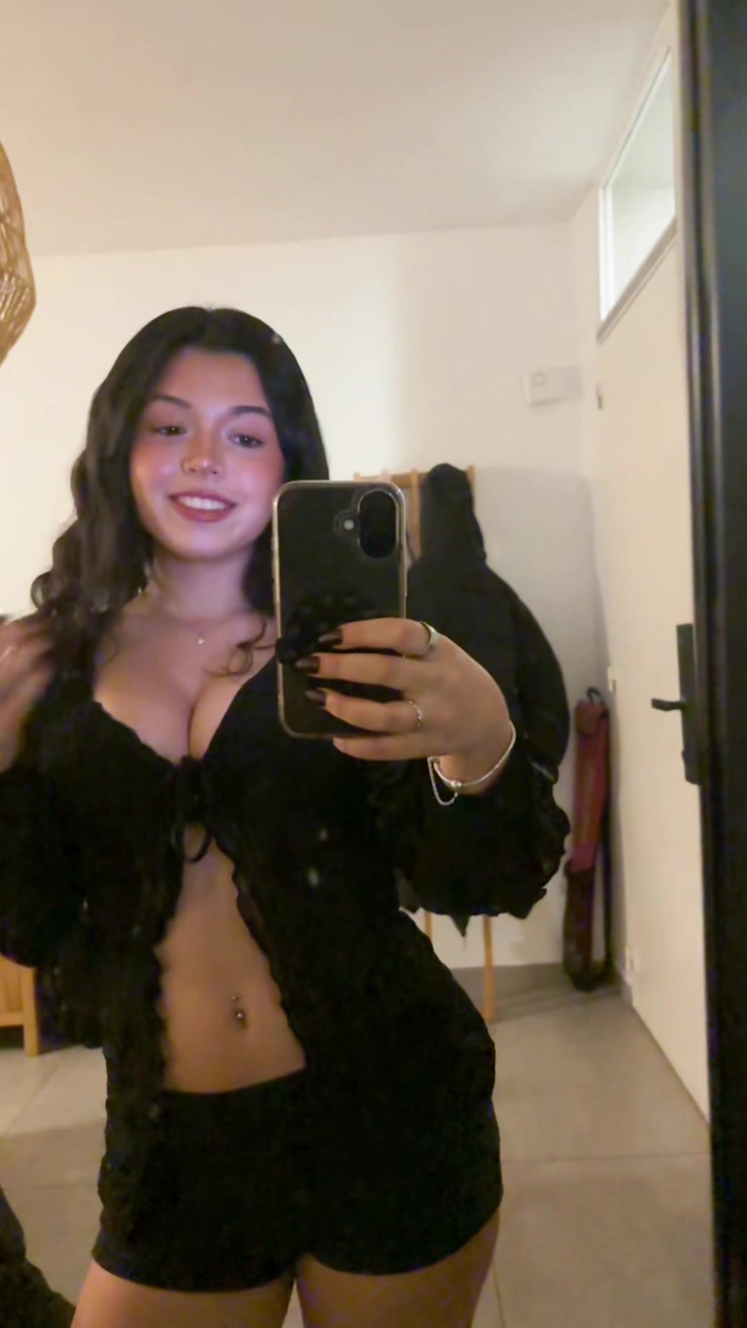 @lolasoldano
