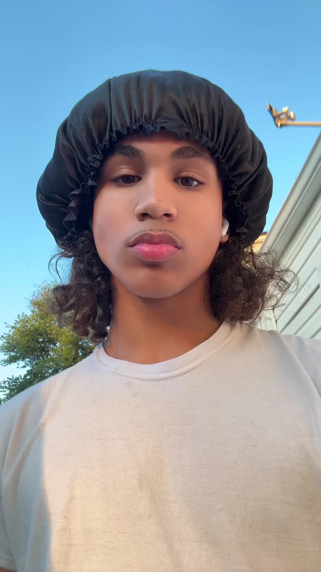 @️saint