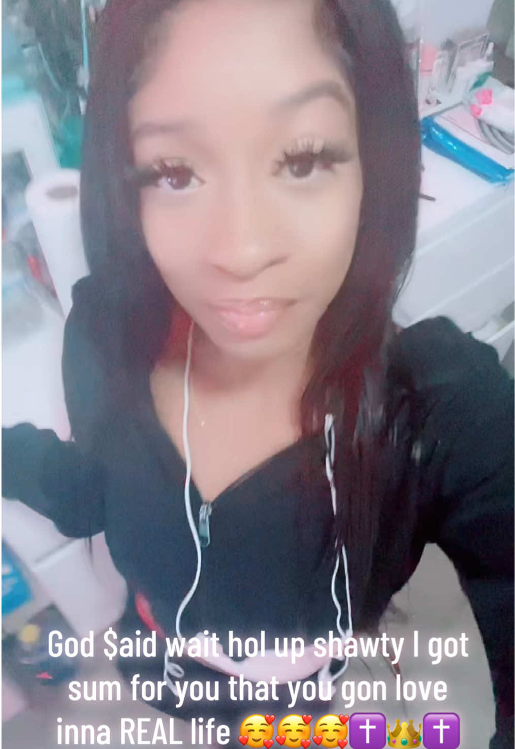 @C H 👑 N 🌹 L 🗝️