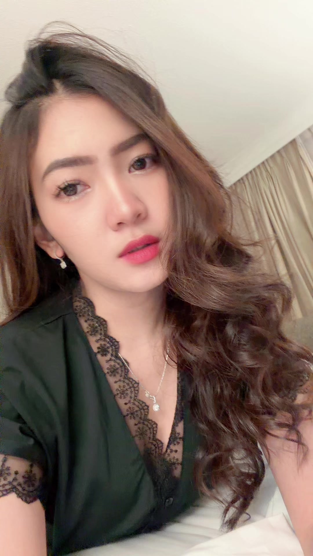 @๐ฃ ๐ ๐ฉ ๐จโจ