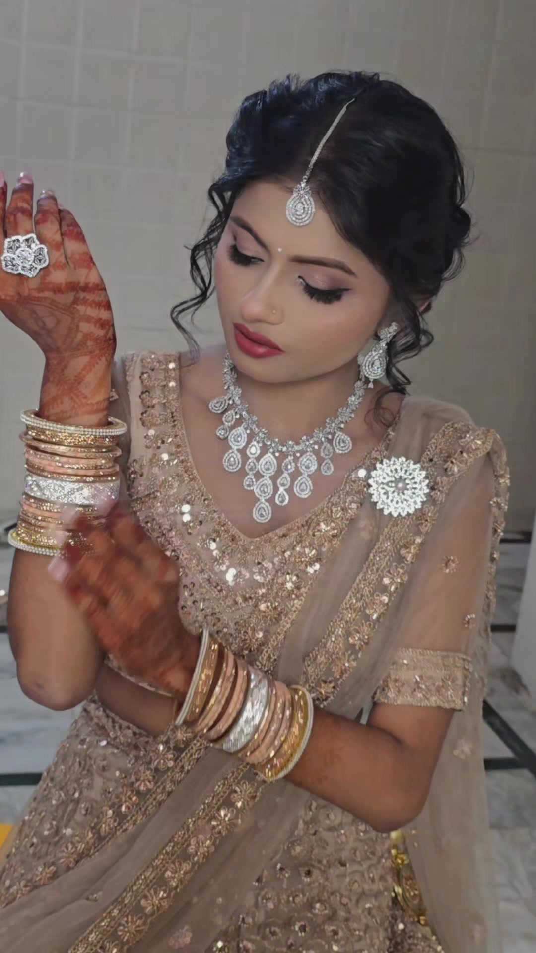 @makeupwithsonam