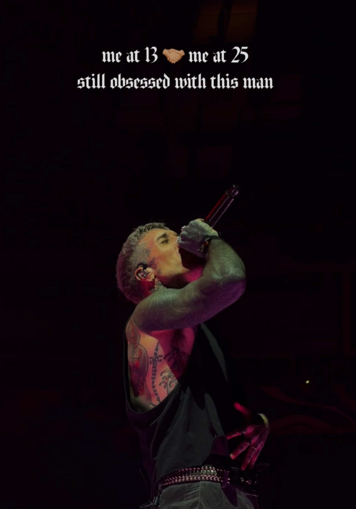 @𝖇𝖚𝖌 🕸️ 🖤