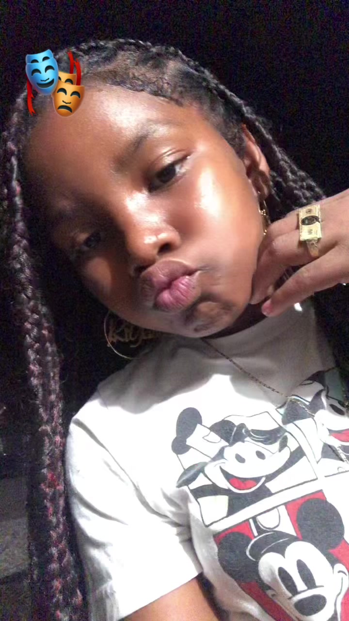@Pocaaaa .