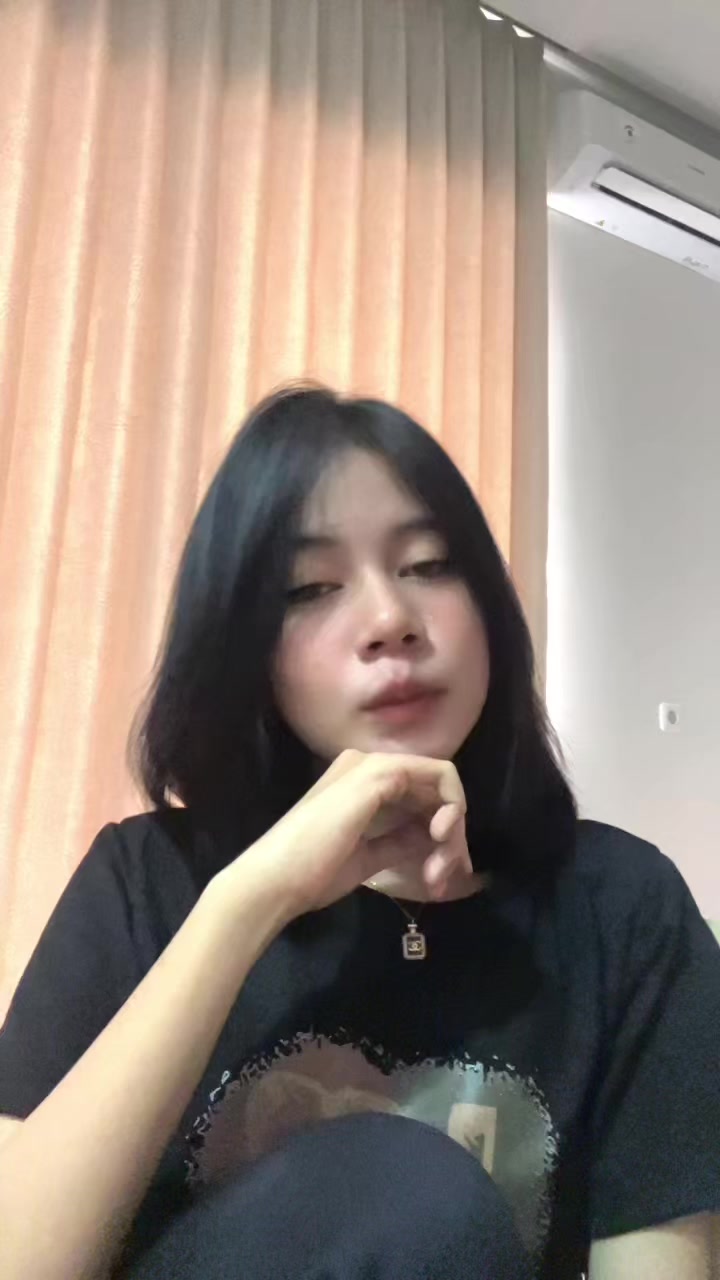 @shafaaliana