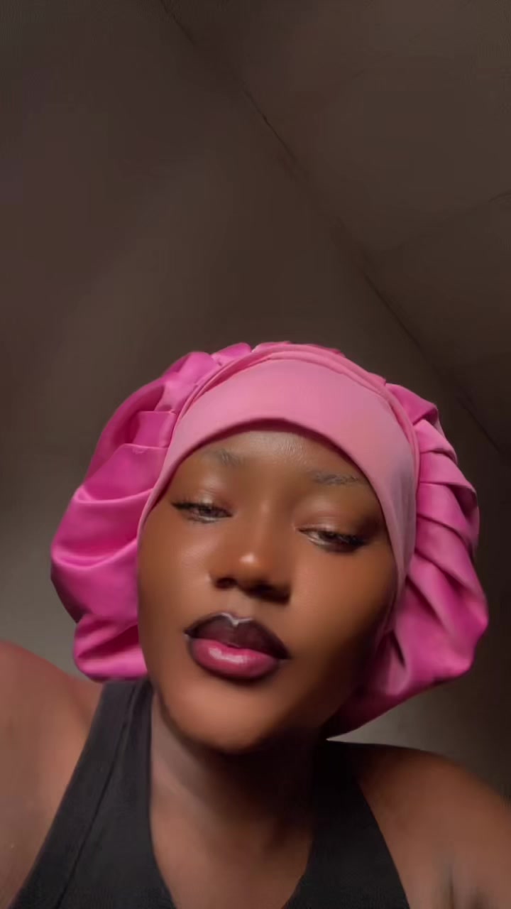 @M.a.k.u.o.c.h.u.k.w.u 🦋