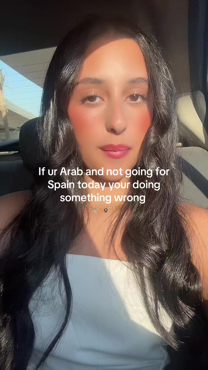 @Malika🤍