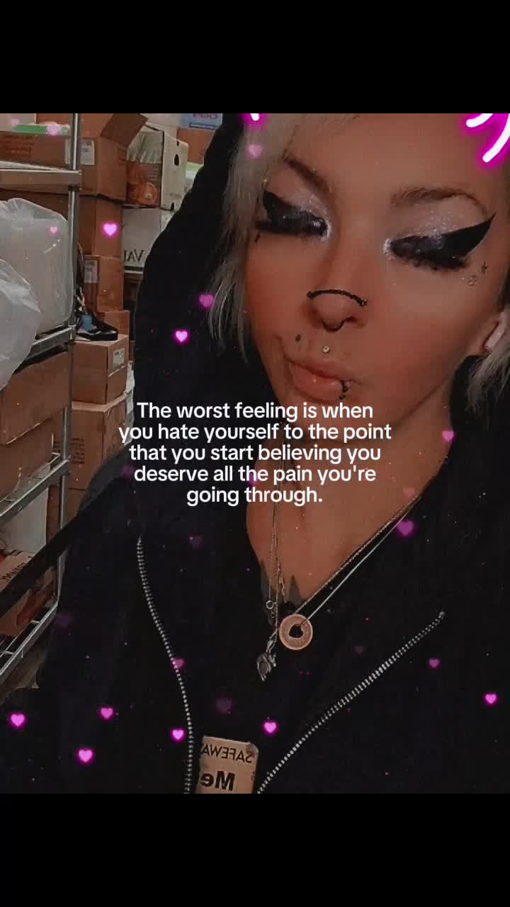 @Melanie Massacre 🦊