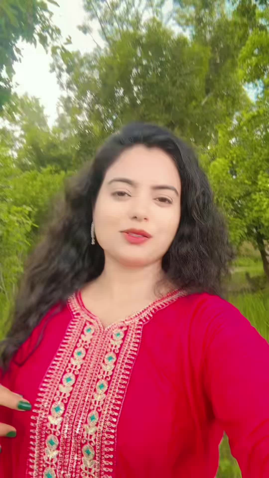 @Aneeta🖤