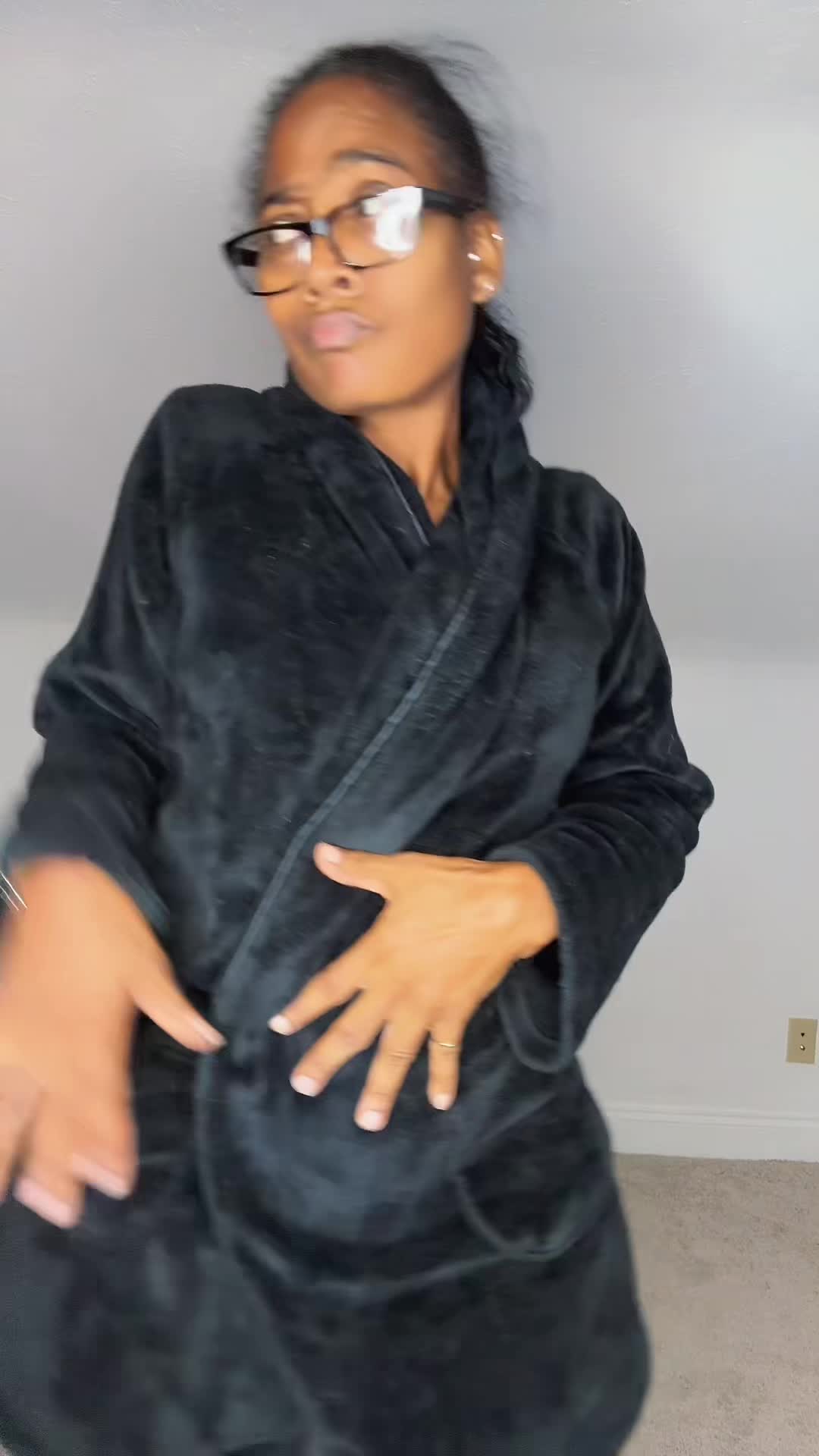 @Zimaluv a.k.a. Mz.Hipz