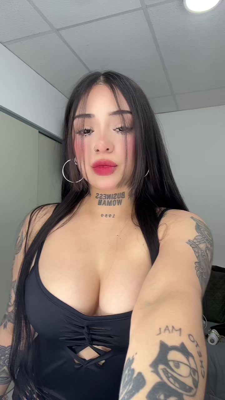 @brihana🕷️