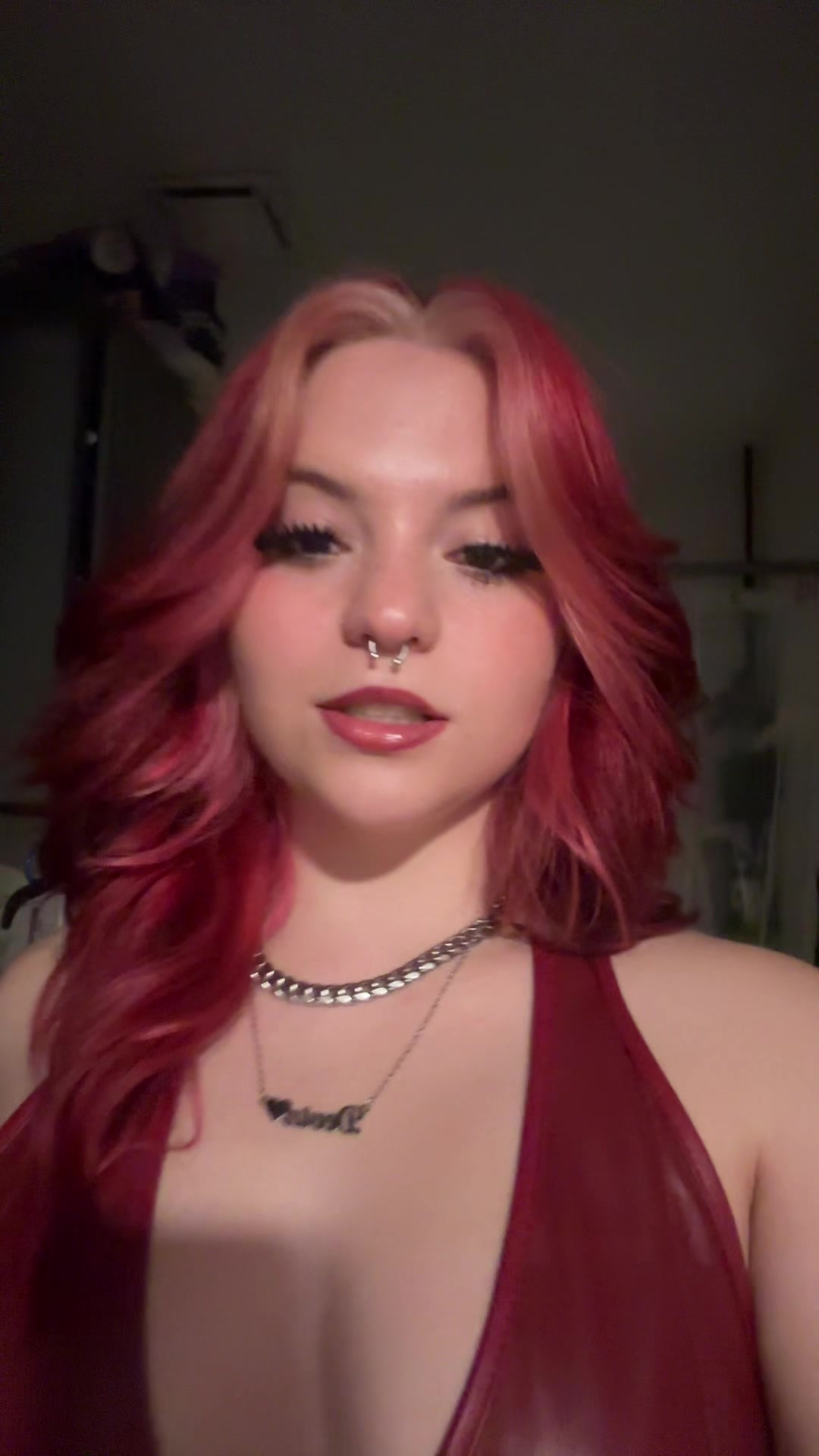 @:3