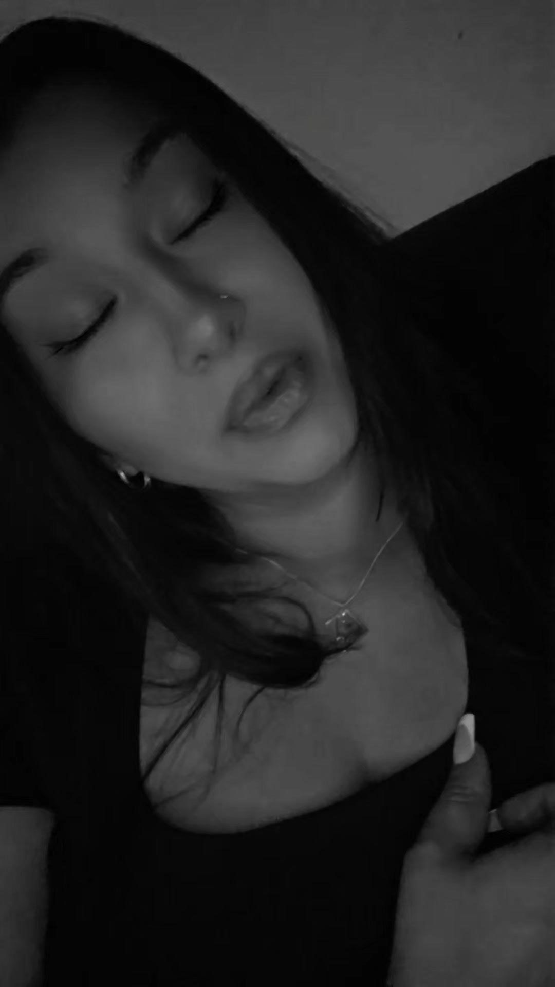 @๐๐๐ช๐ญ๐ฒ๐ต๐ช ๐๐ช๐ฟ๐ฒ๐ฌ๐ช ๐ฆ